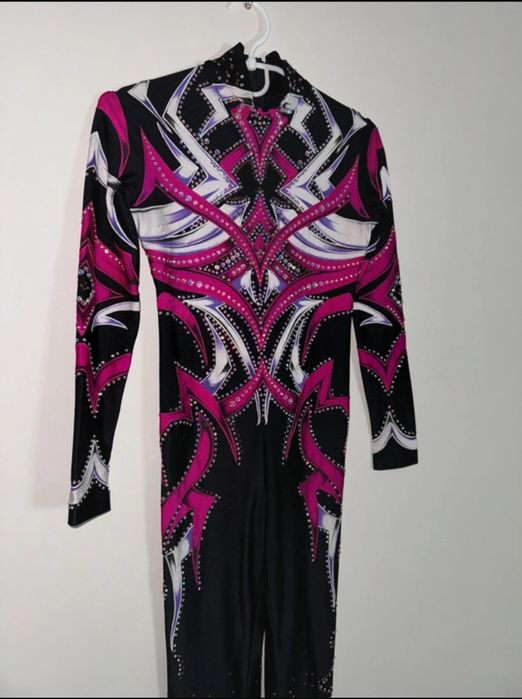 strój akrobatyka powietrzna / artystyczna