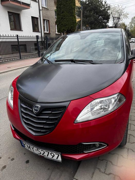 Lancia Ypsilon 1.2 S Red&Black Momo Design 2013 śliczna Klimatyzacja niski przebieg
