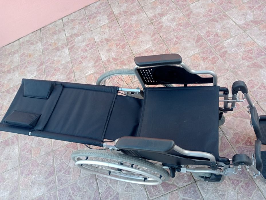 Cadeira de rodas - cama