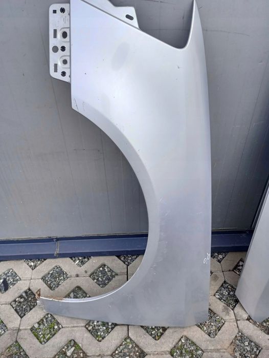 Przód Kompletny VW Passat B6 Srebrny LA7W