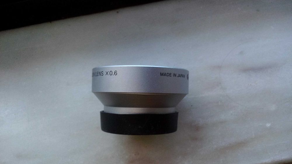 Sony VCL-0630 S Wide-Angle Lens, 0.6x Magnification, for 37mm-Diameter Lenses64286065847171123