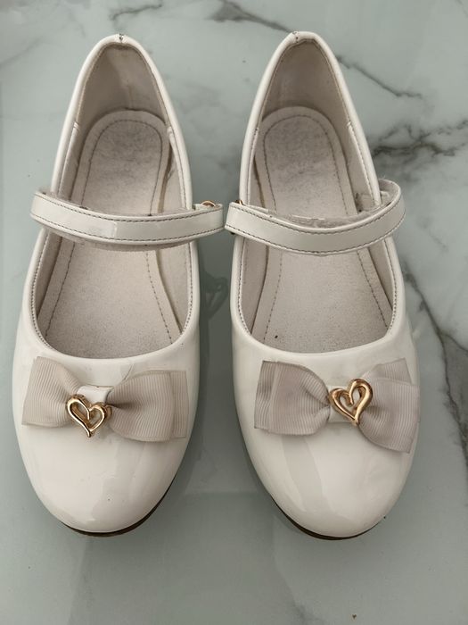 białe balerinki komunijne rozm.36