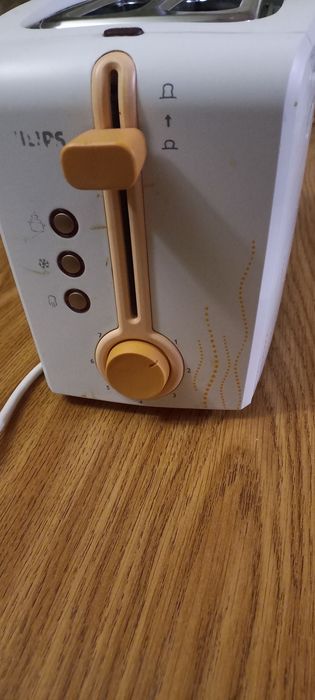 Тостер PHIlips .