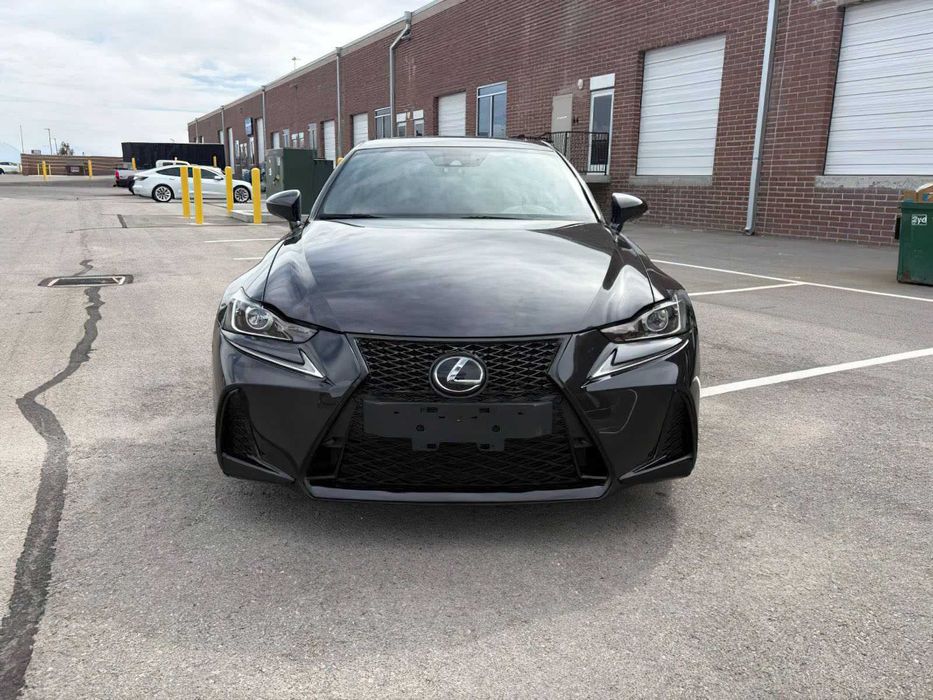 Lexus IS 300      2017