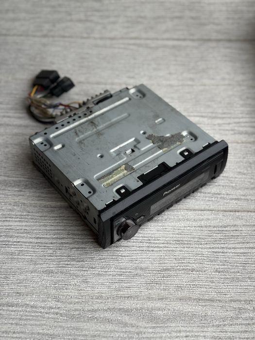 Магнитола Pioneer MVH-X580BT