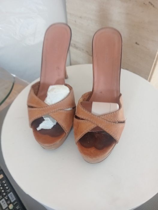 Sandálias Arezzo pele genuína cor nude