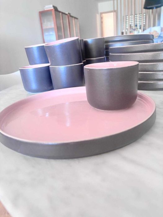 Portuguese Tableware Set486611175992862721