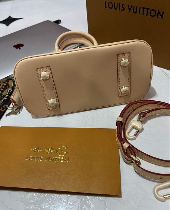 Сумка LV Louis Vuitton Alma Monogram чип NFC Луи Виттон