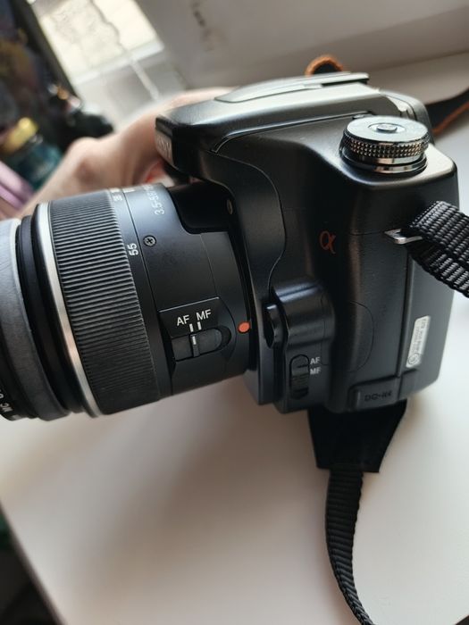 Дзеркальний фотоапарат Sony a100