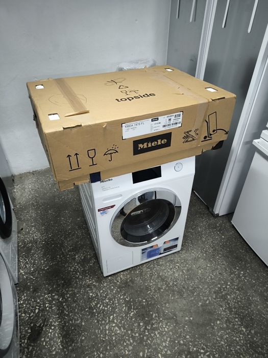 Płyta zintegrowanym okapem Miele KMDA 7476 FL-FR