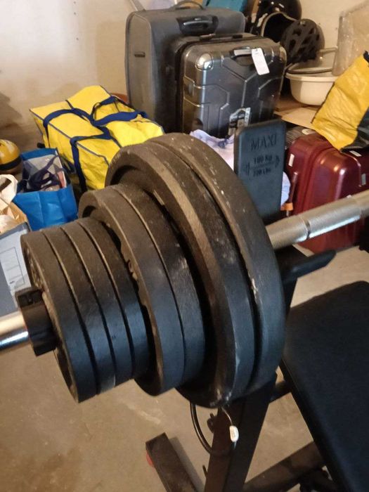 Banco de musculação pequeno + barra e pesos