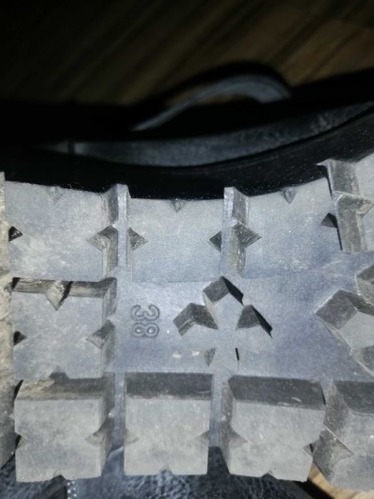 Grafitowe botki na małej platformie rozm. 38