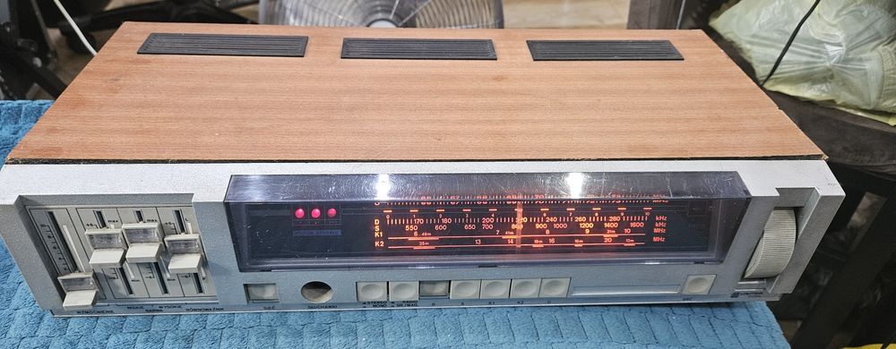 Sprzedam  radio Amator 3