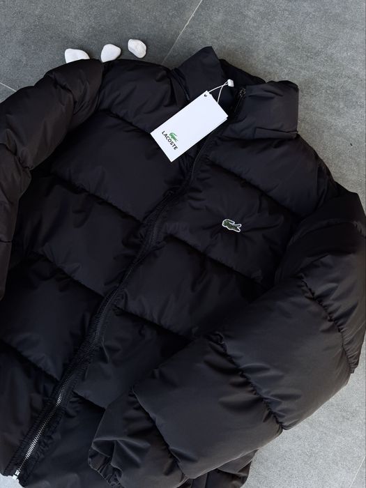 Зимова куртка з капюшоном Lacoste