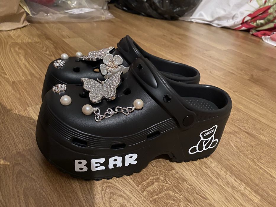 Продам взуття  чорне