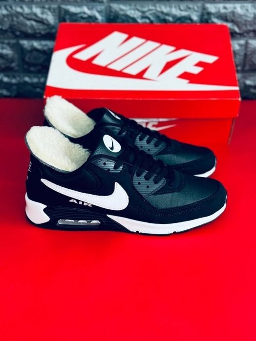 Продам кросівкі Nike Аіr Max