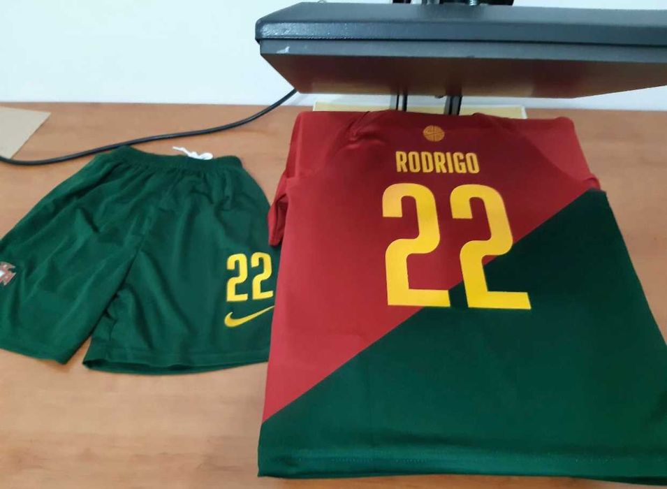 Kit de criança alternativo de Portugal 2022