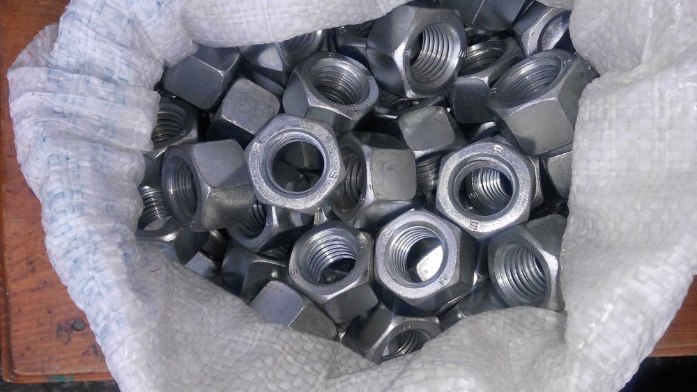 Гайка М20 ЦБ, кл.8