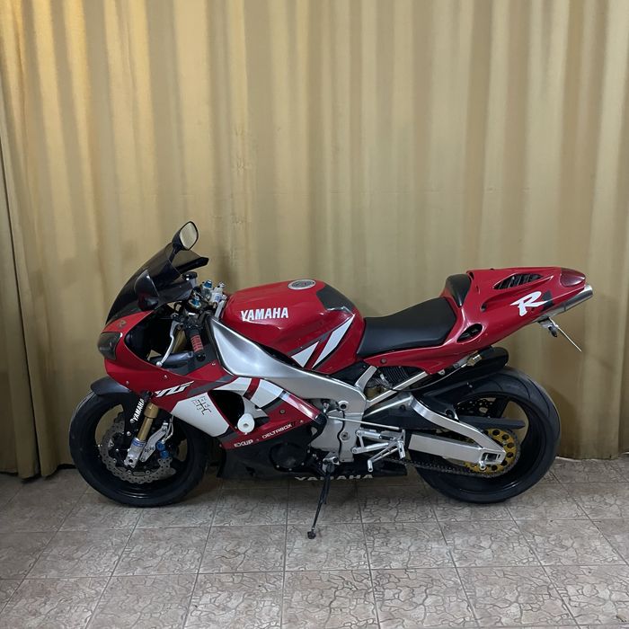 Yamaha YZF-R1 2001