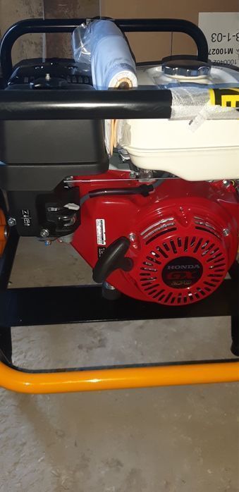 Іспанський бензо-генератор 4,8-5кВА/1Ф Ayerbe 5000H Хонда GX-270