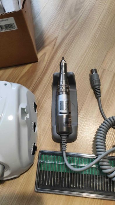 Frezarka Saeyang Marathon 3 Champion White kpl. frezów