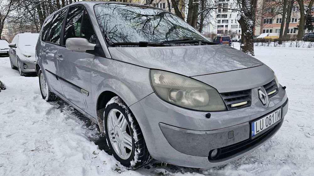 Renault Grand Scenic 2. 2.0t. z lpg  7 osób, doinwestowanyy