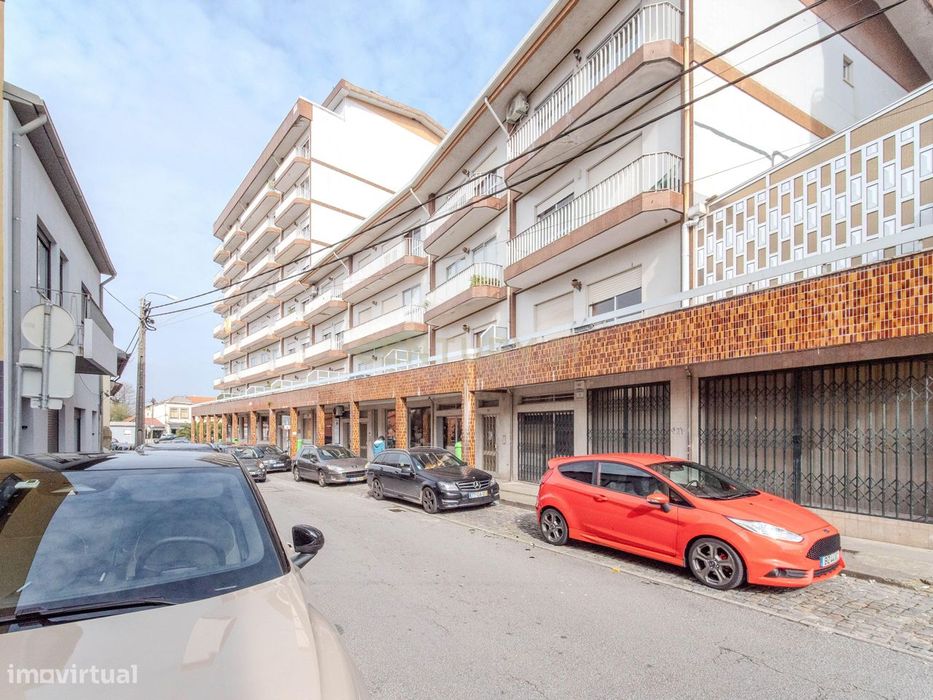 Apartamento T3 com Terraço em Rio Tinto — Rio Tinto, Porto