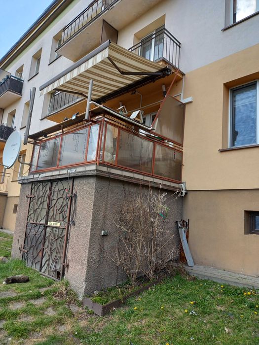 Markiza tarasowa elektryczna