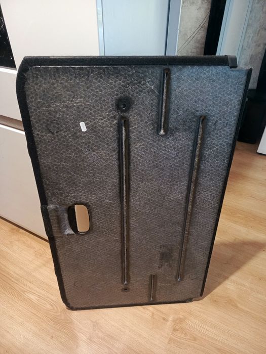 Półka dolna Opel Corsa D