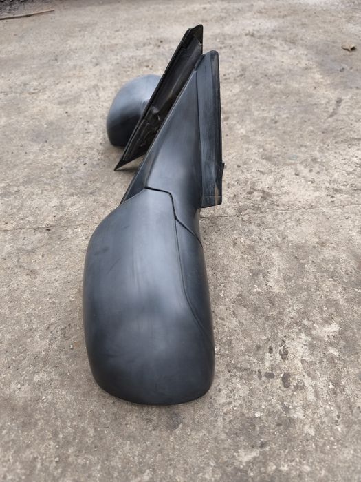 Продам боковые зеркала на audi a4 b5