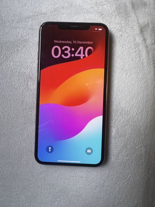 Apple iPhone 11 Pro Max 256GB Ouro SIM ENTREGA