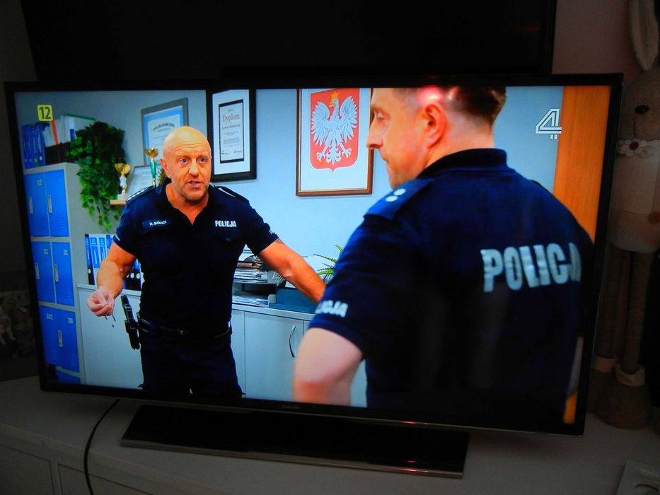 telewizor Samsung 40cali,4k UHD,200Hz,Smart WiFi,Netflix
