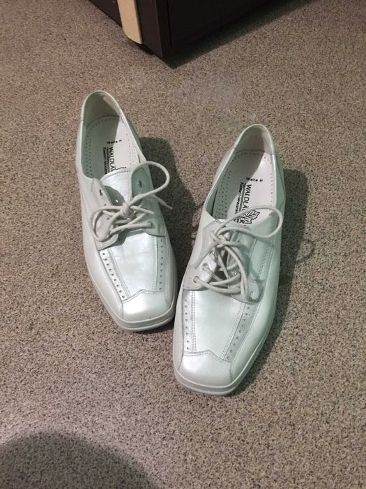 Лесные кроссовки женские полуботинки