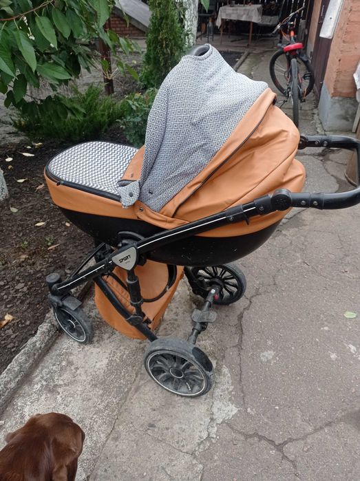 Дитяча каляска зимова