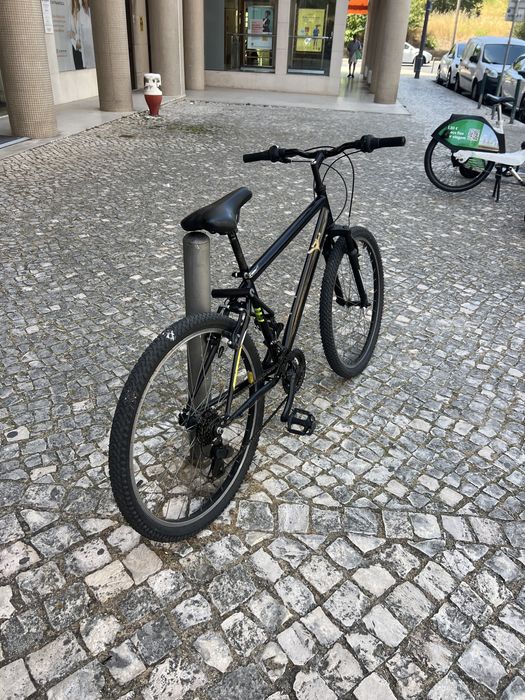 Bicicleta bem conservada