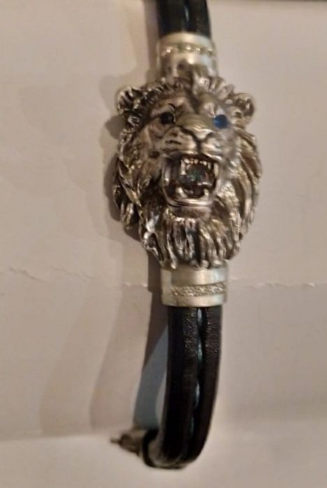 Pulseira com cabeça de leões,ursos,Cavalos