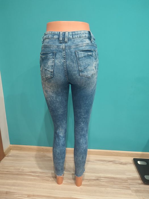Spodnie damskie jeansy dżinsy rurki skinny rozmiar S