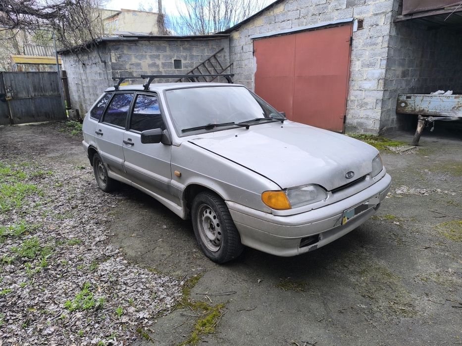 Автомобіль ВАЗ 2114