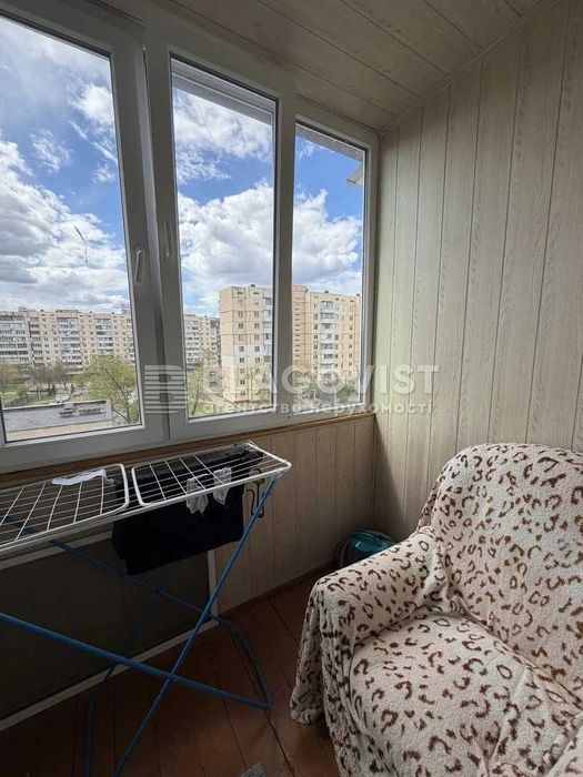 Продаж 3х кімнатної квартири Оболонський проспект 39а Оболонський Оболонь