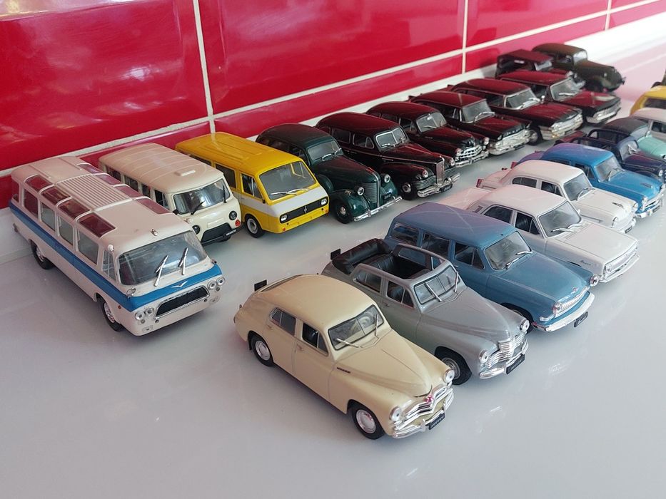 Модели машинок 1:43 из серии Авто легенды СССР.: 276 грн