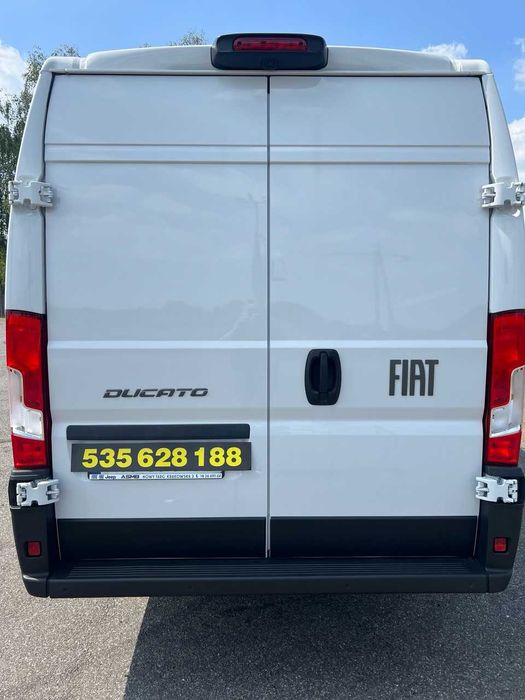 Wynajem FIAT DUCATO – bus / dostawczak / 3-osobowy / duża paka