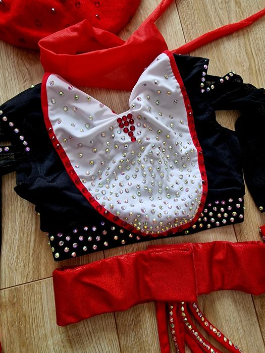 Górna część stroju do tańca disco