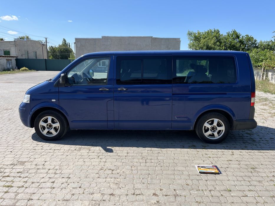 Продам Volkswagen Transporter T5