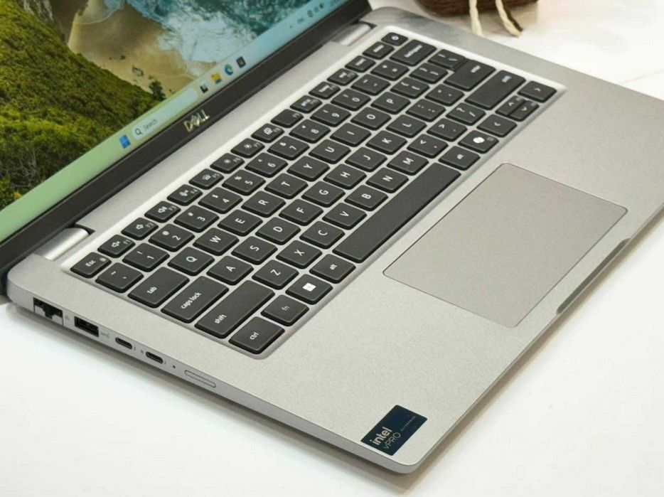 Dell Latitude 14" i5-1245U/16GB/256Nvme linha Profissional com Garantia