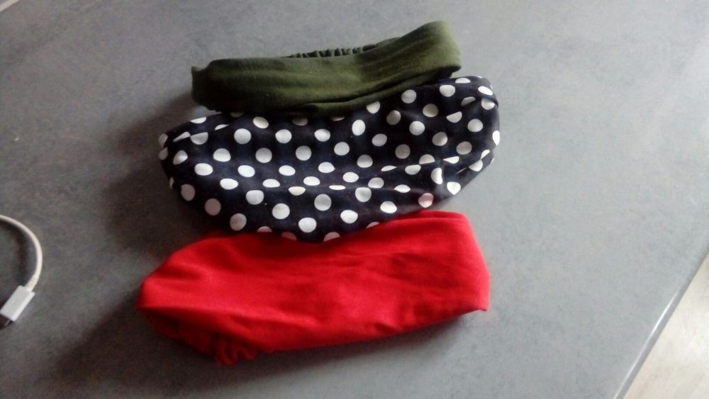 Opaski na włosy różne wzory.