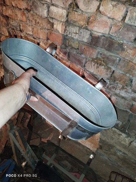 Donica skrzynka balkonowa ocynkowana z uchwytami loft / vintage