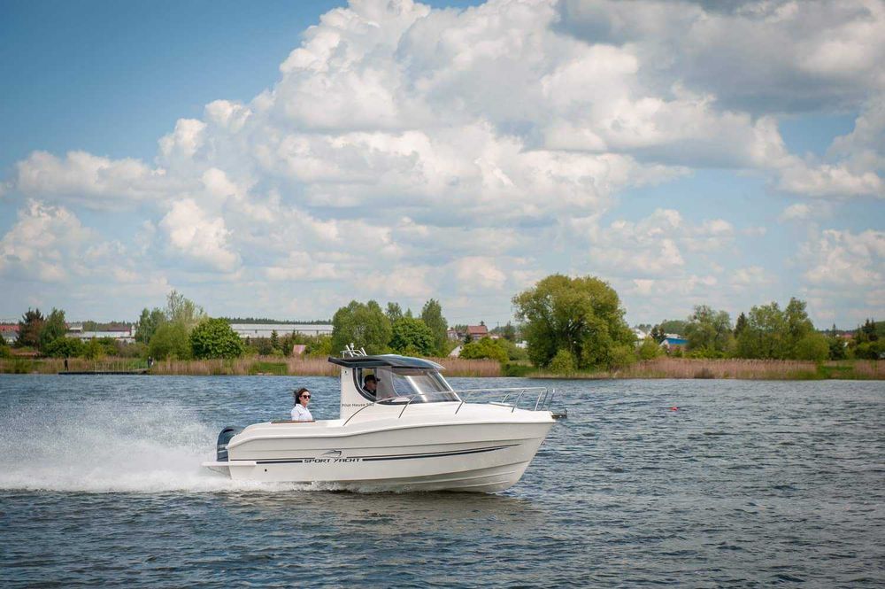 Łódź łódka motorowa wędkarska Pilot House 580 | Sport Yacht | 5,8m
