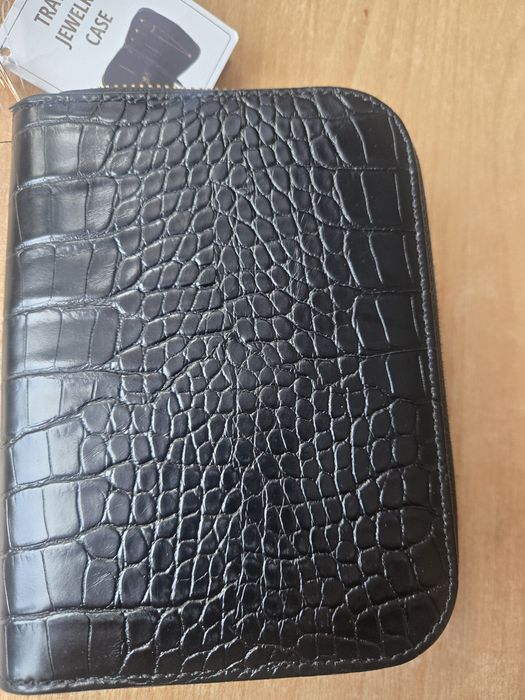 Podróżne etui na biżuterię