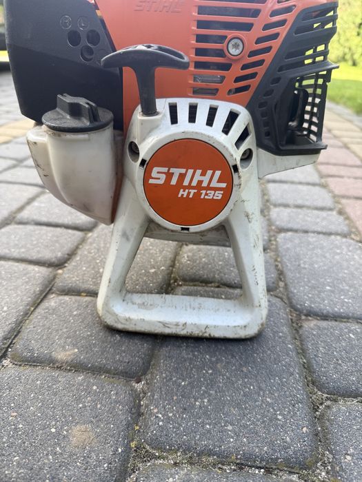 STHIL pilarka HT 135