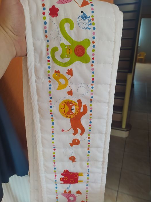 Ochroniacz osłonka łóżka na szczebelki ikea